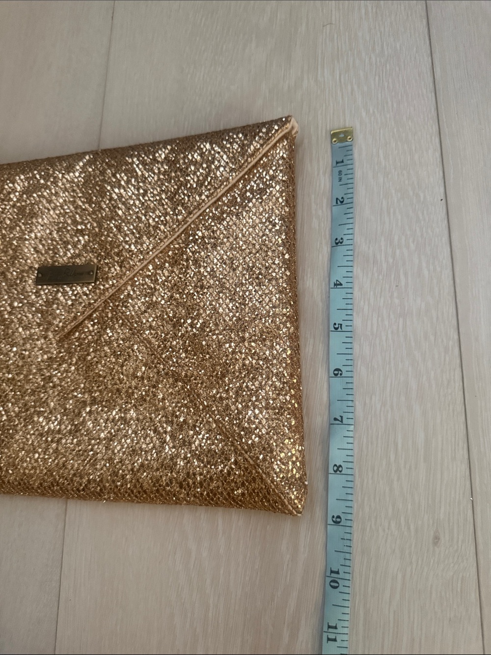 Jenny Packham Gold Glitter Envelope Clutch - Picture 9 of 9